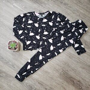Derek Heart * Two Piece Pajamas Swans * Sz S